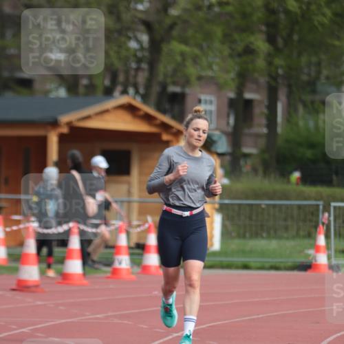 13.04.2025 - Hammer Lauf A. Gomolzig http://msf.ph/oto/7657013 13.04.2025 10:10:42 Ziel 765, 1907 meine-sportfotos.de