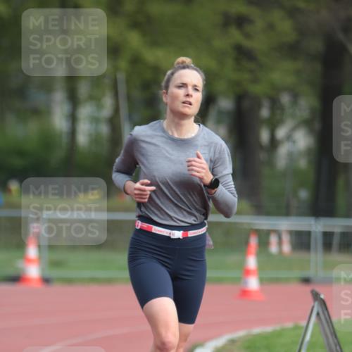 13.04.2025 - Hammer Lauf A. Gomolzig http://msf.ph/oto/7657024 13.04.2025 10:10:45 Ziel 314, 655, 765, 1182 meine-sportfotos.de