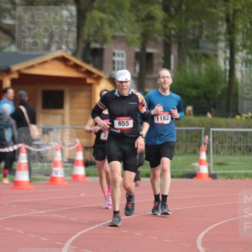 13.04.2025 - Hammer Lauf A. Gomolzig http://msf.ph/oto/7657032 13.04.2025 10:10:49 Ziel 314, 328, 655, 742, 1039, 1143, 1182, 1944 meine-sportfotos.de