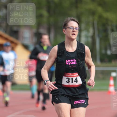 13.04.2025 - Hammer Lauf A. Gomolzig http://msf.ph/oto/7657052 13.04.2025 10:10:53 Ziel 197, 314, 328, 624, 655, 742, 1039, 1143, 1182, 1944 meine-sportfotos.de