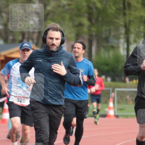 13.04.2025 - Hammer Lauf A. Gomolzig http://msf.ph/oto/7657063 13.04.2025 10:10:56 Ziel 197, 328, 624, 718, 742, 1039, 1143, 1944, 1961 meine-sportfotos.de