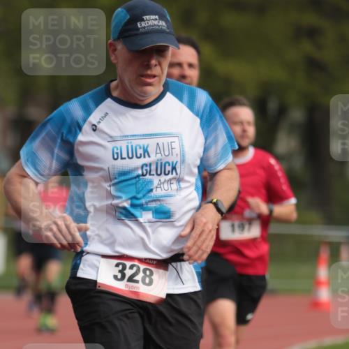 13.04.2025 - Hammer Lauf A. Gomolzig http://msf.ph/oto/7657075 13.04.2025 10:10:59 Ziel 197, 624, 718, 1021, 1039, 1961 meine-sportfotos.de