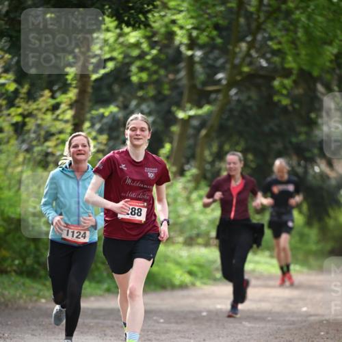 13.04.2025 - Hammer Lauf Dr. Thomas Lammeyer http://msf.ph/oto/7657081 13.04.2025 10:41:45 Laufen 1124, 10, 288 meine-sportfotos.de