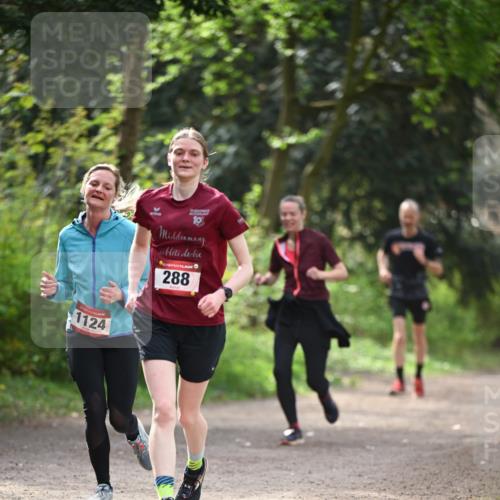13.04.2025 - Hammer Lauf Dr. Thomas Lammeyer http://msf.ph/oto/7657087 13.04.2025 10:41:45 Laufen 19, 288, 1124 meine-sportfotos.de