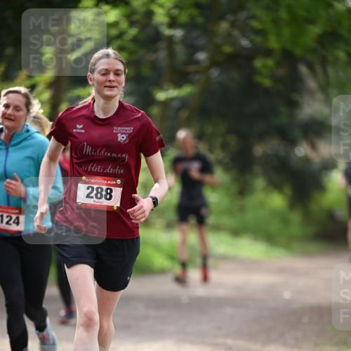 13.04.2025 - Hammer Lauf Dr. Thomas Lammeyer http://msf.ph/oto/7657106 13.04.2025 10:41:47 Laufen 124, 30, 15, 288 meine-sportfotos.de