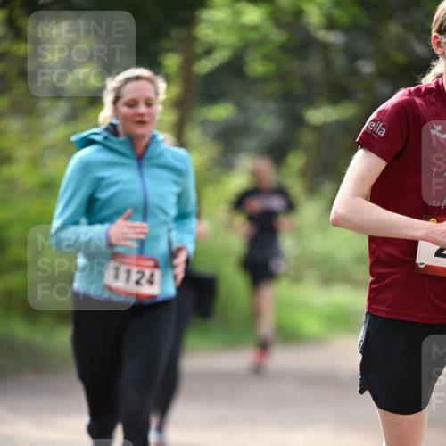 13.04.2025 - Hammer Lauf Dr. Thomas Lammeyer http://msf.ph/oto/7657111 13.04.2025 10:41:48 Laufen 1124 meine-sportfotos.de