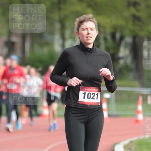 13.04.2025 - Hammer Lauf A. Gomolzig http://msf.ph/oto/7657114 13.04.2025 10:11:09 Ziel 627, 648, 792, 936, 1021, 1106, 1279, 1345, 1708, 1849, 1903 meine-sportfotos.de