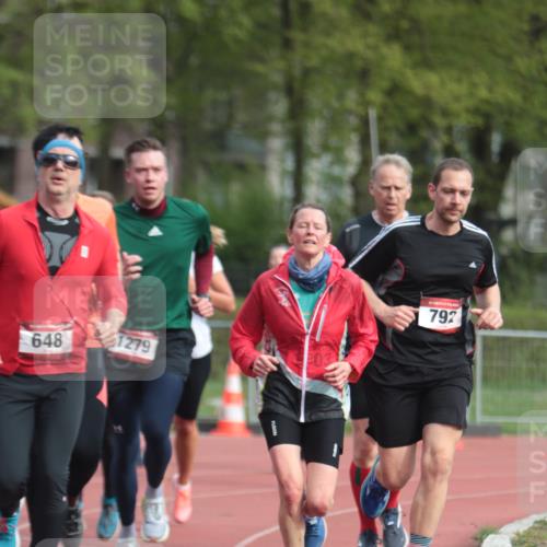 13.04.2025 - Hammer Lauf A. Gomolzig http://msf.ph/oto/7657123 13.04.2025 10:11:13 Ziel 430, 627, 648, 792, 824, 936, 1106, 1279, 1345, 1708, 1801, 1849, 1864, 1903 meine-sportfotos.de