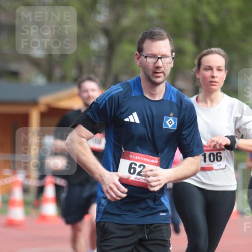 13.04.2025 - Hammer Lauf A. Gomolzig http://msf.ph/oto/7657134 13.04.2025 10:11:15 Ziel 430, 627, 648, 792, 824, 936, 953, 1106, 1279, 1345, 1708, 1801, 1849, 1864, 1903 meine-sportfotos.de
