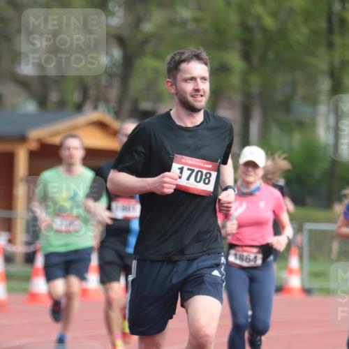 13.04.2025 - Hammer Lauf A. Gomolzig http://msf.ph/oto/7657139 13.04.2025 10:11:17 Ziel 430, 824, 936, 953, 1708, 1801, 1849, 1864 meine-sportfotos.de