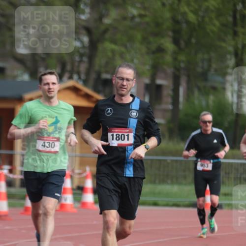 13.04.2025 - Hammer Lauf A. Gomolzig http://msf.ph/oto/7657144 13.04.2025 10:11:18 Ziel 430, 824, 953, 1708, 1801, 1849, 1864 meine-sportfotos.de