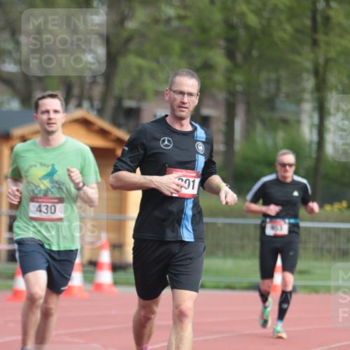 13.04.2025 - Hammer Lauf A. Gomolzig http://msf.ph/oto/7657147 13.04.2025 10:11:18 Ziel 430, 824, 953, 1708, 1801, 1849, 1864 meine-sportfotos.de