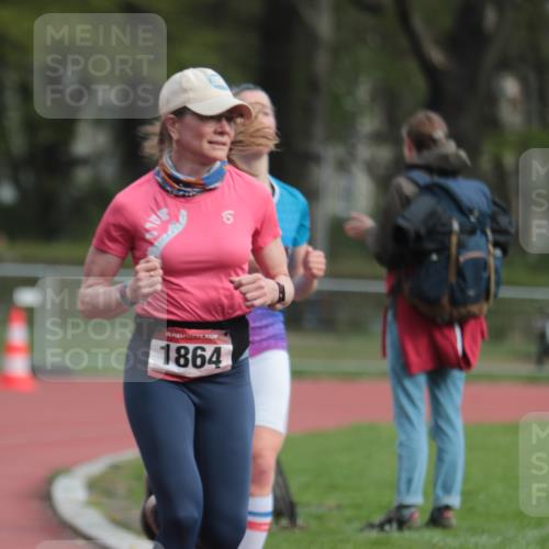 13.04.2025 - Hammer Lauf A. Gomolzig http://msf.ph/oto/7657149 13.04.2025 10:11:19 Ziel 430, 824, 953, 1801, 1849, 1864 meine-sportfotos.de