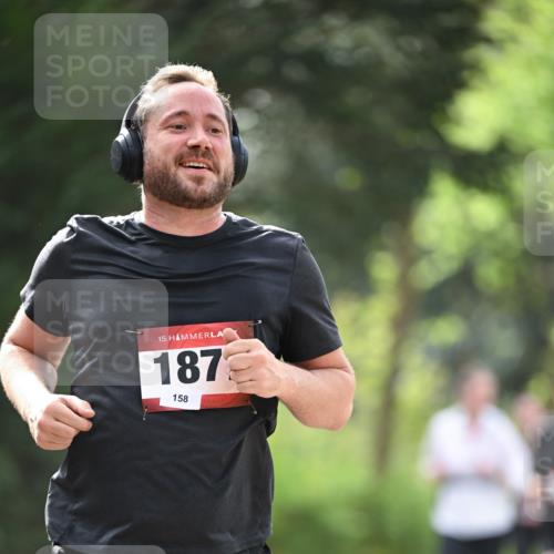 13.04.2025 - Hammer Lauf Dr. Thomas Lammeyer http://msf.ph/oto/7657207 13.04.2025 10:42:08 Laufen 15, 187, 158 meine-sportfotos.de