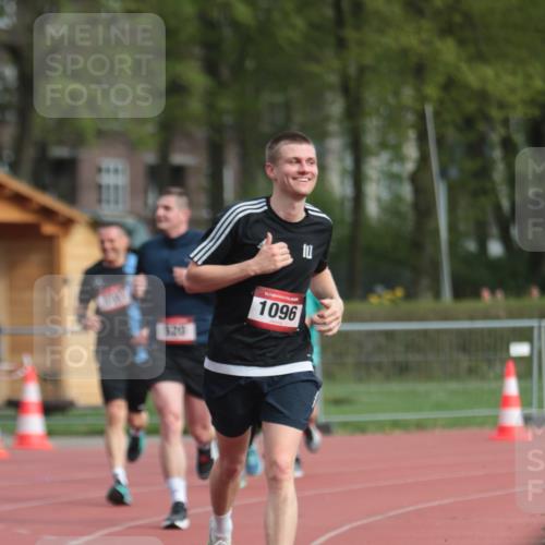 13.04.2025 - Hammer Lauf A. Gomolzig http://msf.ph/oto/7657208 13.04.2025 10:11:47 Ziel 131, 162, 286, 520, 1096, 1795, 1841 meine-sportfotos.de
