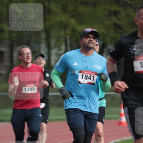 13.04.2025 - Hammer Lauf A. Gomolzig http://msf.ph/oto/7657230 13.04.2025 10:11:52 Ziel 131, 162, 286, 520, 1795, 1841 meine-sportfotos.de