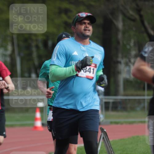 13.04.2025 - Hammer Lauf A. Gomolzig http://msf.ph/oto/7657232 13.04.2025 10:11:53 Ziel 131, 162, 286, 1041, 1795, 1841 meine-sportfotos.de