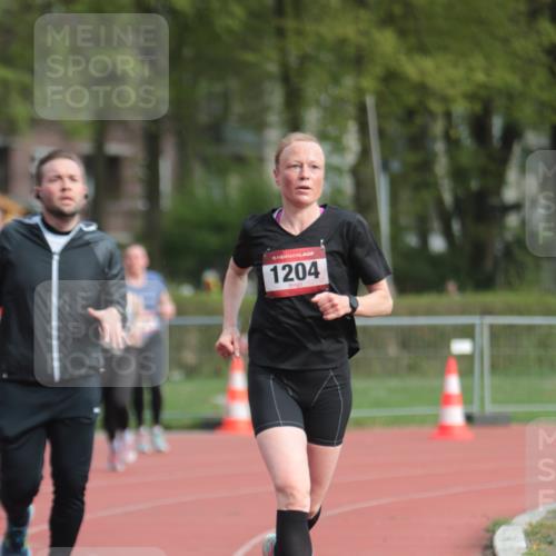 13.04.2025 - Hammer Lauf A. Gomolzig http://msf.ph/oto/7657249 13.04.2025 10:12:06 Ziel 207, 904, 1060, 1099, 1204, 1904 meine-sportfotos.de