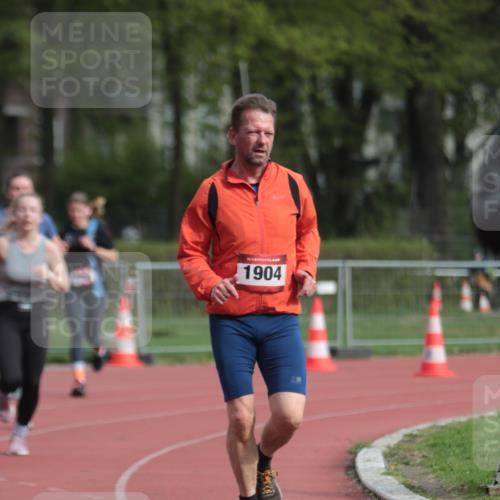 13.04.2025 - Hammer Lauf A. Gomolzig http://msf.ph/oto/7657259 13.04.2025 10:12:09 Ziel 904, 1059, 1060, 1099, 1904 meine-sportfotos.de