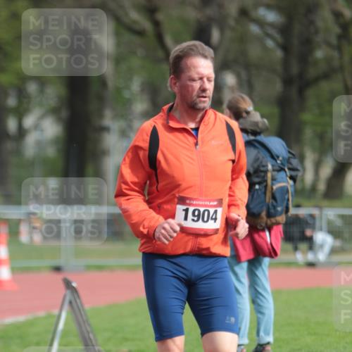 13.04.2025 - Hammer Lauf A. Gomolzig http://msf.ph/oto/7657270 13.04.2025 10:12:10 Ziel 904, 1059, 1060, 1099, 1904 meine-sportfotos.de