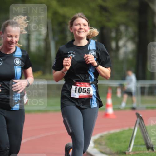 13.04.2025 - Hammer Lauf A. Gomolzig http://msf.ph/oto/7657296 13.04.2025 10:12:16 Ziel 150, 1059, 1060, 1857 meine-sportfotos.de