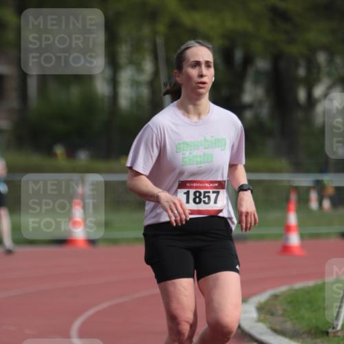 13.04.2025 - Hammer Lauf A. Gomolzig http://msf.ph/oto/7657318 13.04.2025 10:12:25 Ziel 1351, 1857 meine-sportfotos.de