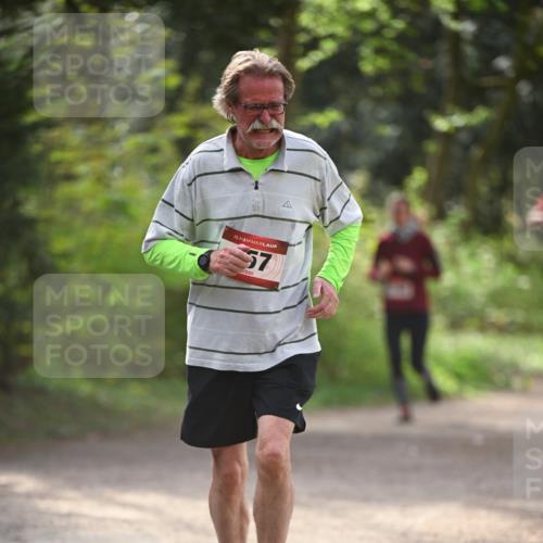 13.04.2025 - Hammer Lauf Dr. Thomas Lammeyer http://msf.ph/oto/7657342 13.04.2025 10:42:27 Laufen 15, 57 meine-sportfotos.de