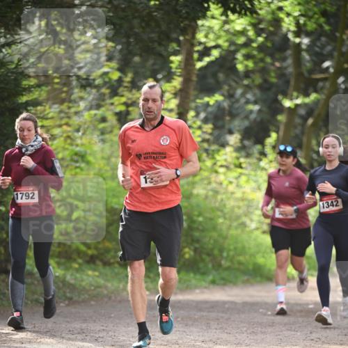 13.04.2025 - Hammer Lauf Dr. Thomas Lammeyer http://msf.ph/oto/7657359 13.04.2025 10:42:30 Laufen 1792, 1342 meine-sportfotos.de
