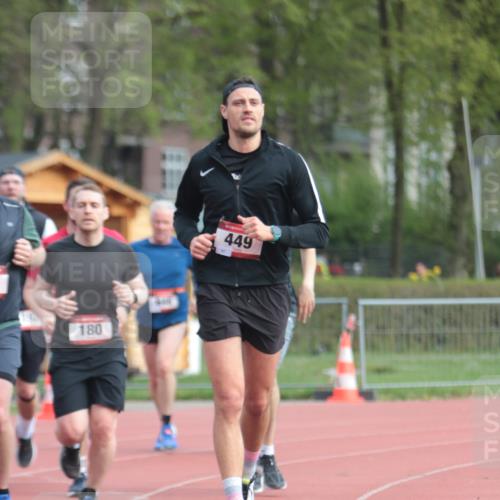 13.04.2025 - Hammer Lauf A. Gomolzig http://msf.ph/oto/7657404 13.04.2025 10:12:55 Ziel 180, 192, 449, 646, 647, 699, 839, 1718, 1794 meine-sportfotos.de
