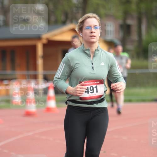 13.04.2025 - Hammer Lauf A. Gomolzig http://msf.ph/oto/7657451 13.04.2025 10:13:17 Ziel 491, 575, 1061, 1105 meine-sportfotos.de