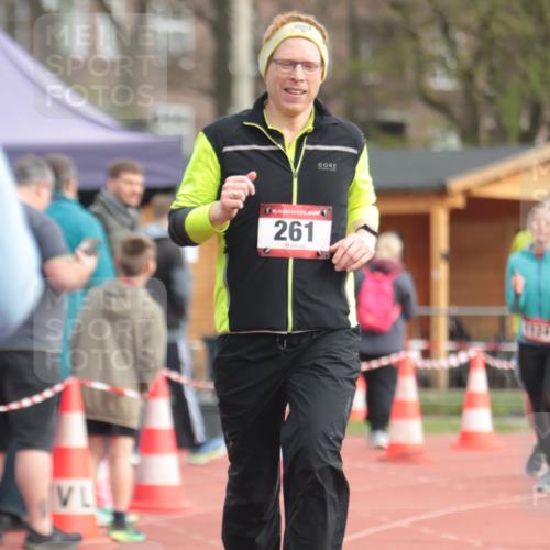 13.04.2025 - Hammer Lauf A. Gomolzig http://msf.ph/oto/7657513 13.04.2025 10:13:56 Ziel 261, 353, 544, 1019, 1124 meine-sportfotos.de