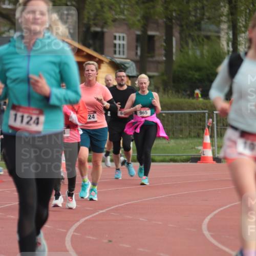 13.04.2025 - Hammer Lauf A. Gomolzig http://msf.ph/oto/7657529 13.04.2025 10:14:01 Ziel 212, 353, 544, 600, 965, 994, 1019, 1124, 1924 meine-sportfotos.de