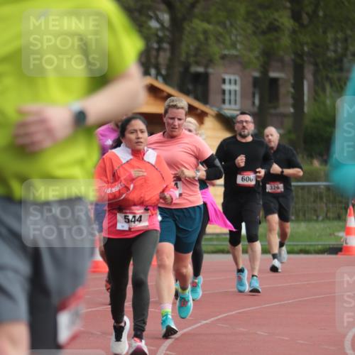13.04.2025 - Hammer Lauf A. Gomolzig http://msf.ph/oto/7657536 13.04.2025 10:14:03 Ziel 212, 326, 353, 544, 600, 965, 994, 1019, 1124, 1924 meine-sportfotos.de