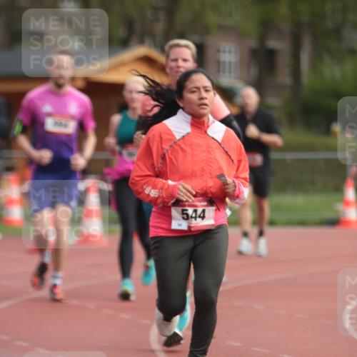 13.04.2025 - Hammer Lauf A. Gomolzig http://msf.ph/oto/7657537 13.04.2025 10:14:04 Ziel 212, 326, 544, 600, 965, 994, 1924 meine-sportfotos.de
