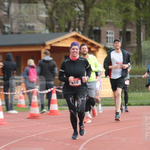 13.04.2025 - Hammer Lauf A. Gomolzig http://msf.ph/oto/7657562 13.04.2025 10:14:14 Ziel 151, 311, 410, 574, 772, 1588, 1968, 1988 meine-sportfotos.de