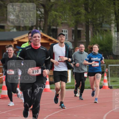 13.04.2025 - Hammer Lauf A. Gomolzig http://msf.ph/oto/7657568 13.04.2025 10:14:16 Ziel 151, 311, 410, 574, 772, 1588, 1968, 1988 meine-sportfotos.de