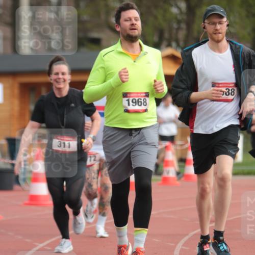 13.04.2025 - Hammer Lauf A. Gomolzig http://msf.ph/oto/7657579 13.04.2025 10:14:19 Ziel 151, 311, 410, 574, 772, 1588, 1778, 1968, 1988 meine-sportfotos.de