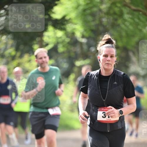 13.04.2025 - Hammer Lauf Dr. Thomas Lammeyer http://msf.ph/oto/7657582 13.04.2025 10:43:09 Laufen 15, 3 meine-sportfotos.de
