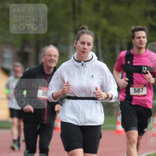 13.04.2025 - Hammer Lauf A. Gomolzig http://msf.ph/oto/7657622 13.04.2025 10:14:29 Ziel 136, 146, 157, 269, 537, 587, 605 meine-sportfotos.de