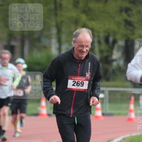 13.04.2025 - Hammer Lauf A. Gomolzig http://msf.ph/oto/7657627 13.04.2025 10:14:30 Ziel 136, 146, 157, 269, 537, 587, 605 meine-sportfotos.de