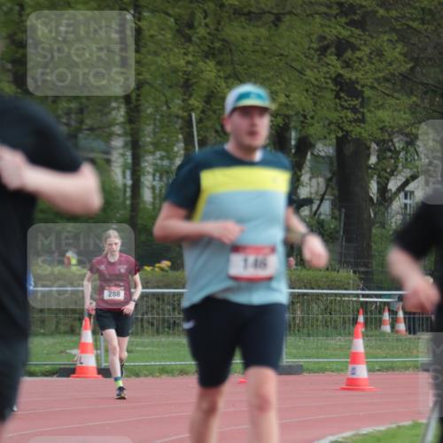 13.04.2025 - Hammer Lauf A. Gomolzig http://msf.ph/oto/7657641 13.04.2025 10:14:35 Ziel 146, 157, 181, 288, 338, 537, 605, 1805 meine-sportfotos.de