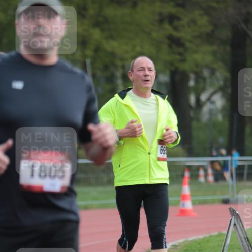 13.04.2025 - Hammer Lauf A. Gomolzig http://msf.ph/oto/7657662 13.04.2025 10:14:45 Ziel 331, 564, 675, 676, 694, 695, 981, 1063, 1805, 1982 meine-sportfotos.de