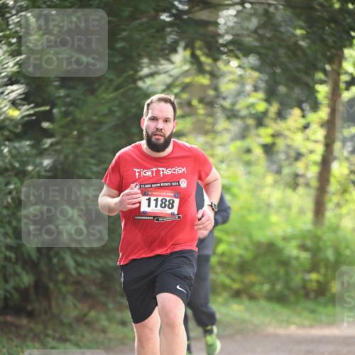 13.04.2025 - Hammer Lauf Dr. Thomas Lammeyer http://msf.ph/oto/7657709 13.04.2025 10:43:41 Laufen 13, 2024, 15, 1188 meine-sportfotos.de