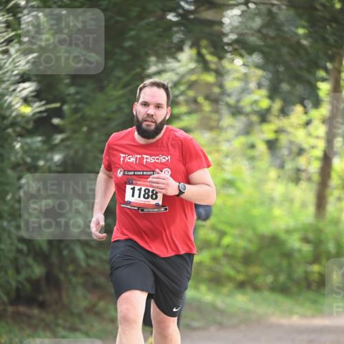 13.04.2025 - Hammer Lauf Dr. Thomas Lammeyer http://msf.ph/oto/7657714 13.04.2025 10:43:41 Laufen 13, 2, 15, 1188 meine-sportfotos.de