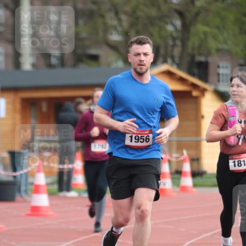 13.04.2025 - Hammer Lauf A. Gomolzig http://msf.ph/oto/7657736 13.04.2025 10:15:07 Ziel 460, 472, 752, 976, 1792, 1815, 1927, 1928, 1956 meine-sportfotos.de