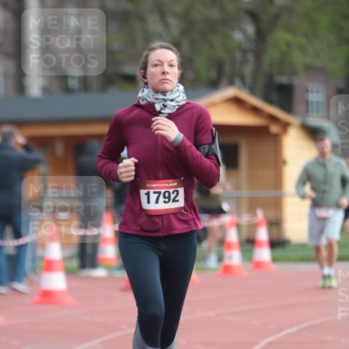 13.04.2025 - Hammer Lauf A. Gomolzig http://msf.ph/oto/7657742 13.04.2025 10:15:11 Ziel 156, 159, 1792, 1815 meine-sportfotos.de