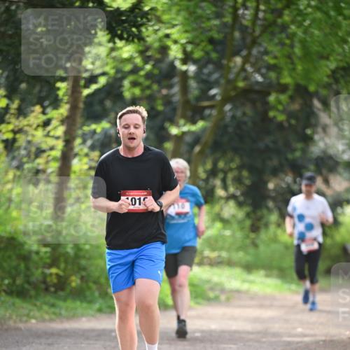 13.04.2025 - Hammer Lauf Dr. Thomas Lammeyer http://msf.ph/oto/7657759 13.04.2025 10:43:51 Laufen 15, 01 meine-sportfotos.de