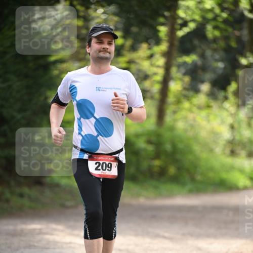 13.04.2025 - Hammer Lauf Dr. Thomas Lammeyer http://msf.ph/oto/7657822 13.04.2025 10:43:59 Laufen 5, 209 meine-sportfotos.de