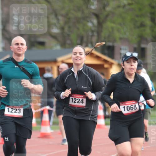 13.04.2025 - Hammer Lauf A. Gomolzig http://msf.ph/oto/7657833 13.04.2025 10:15:46 Ziel 110, 209, 323, 853, 1068, 1183, 1223, 1224 meine-sportfotos.de
