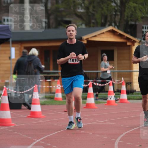 13.04.2025 - Hammer Lauf A. Gomolzig http://msf.ph/oto/7657857 13.04.2025 10:15:55 Ziel 282, 1010, 1337, 1877 meine-sportfotos.de